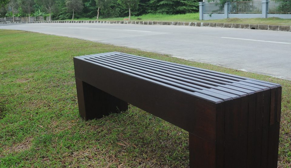 Cara Membuat Furniture Outdoor dari Conwood